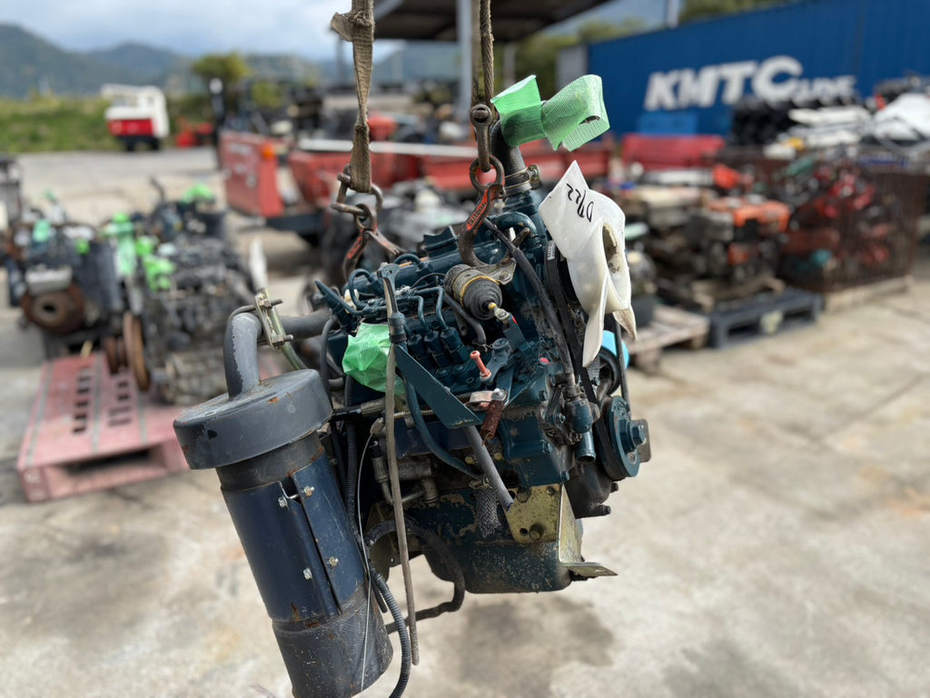 KUBOTA D722
